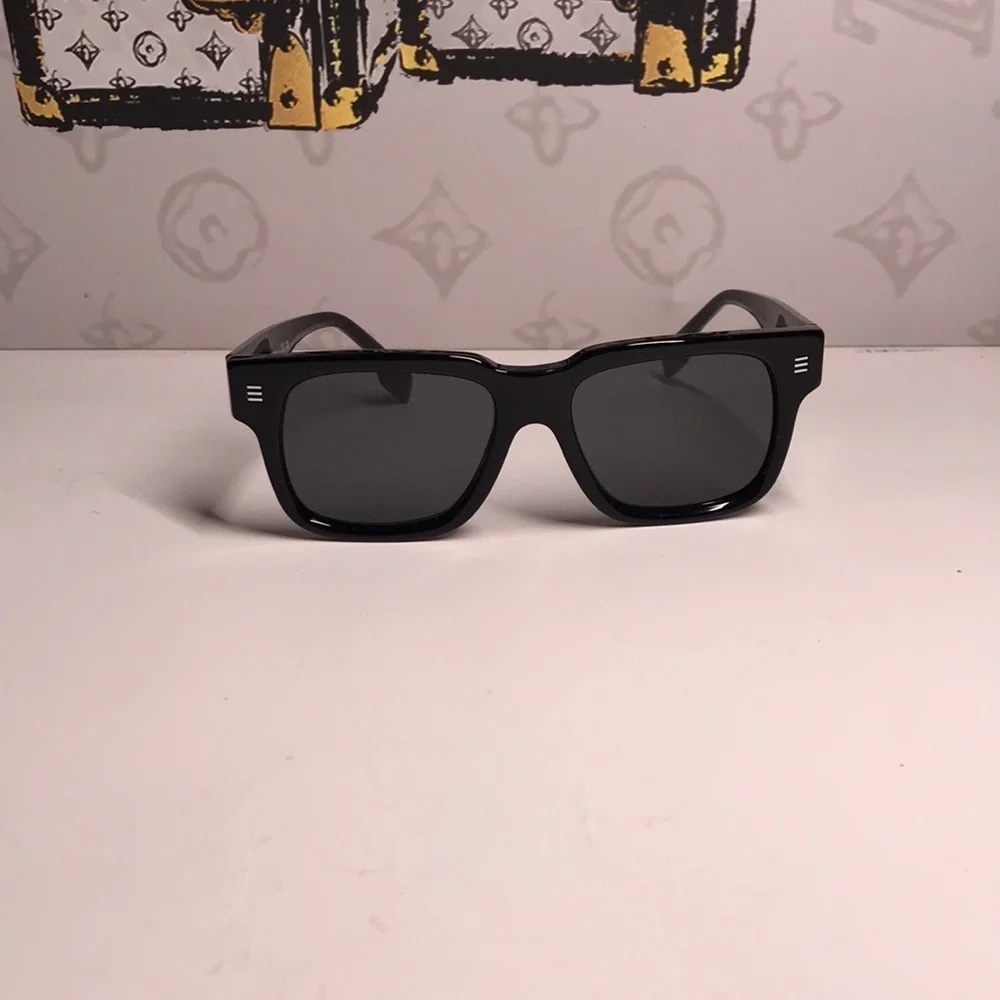 New Authentic Burberry BE4394 3001/87 Sunglasses